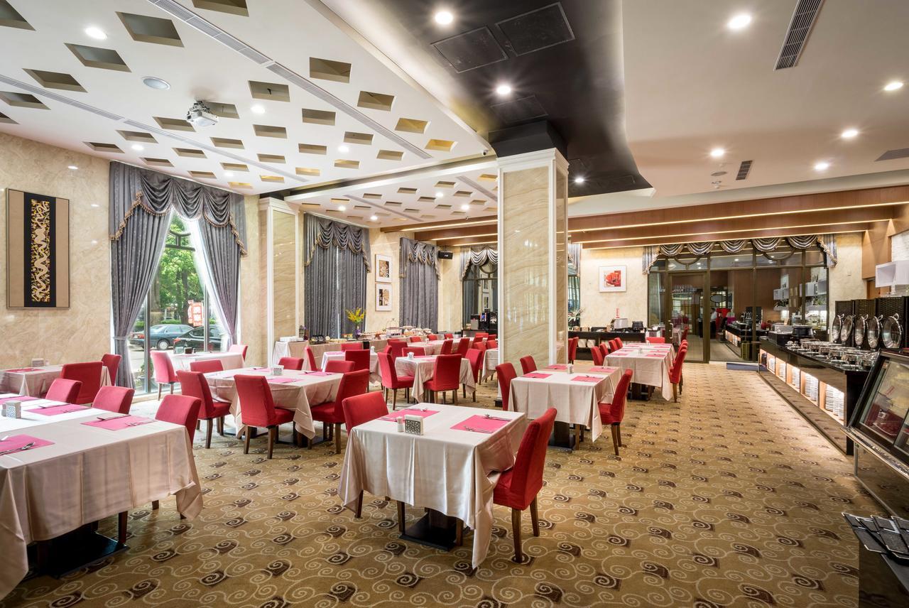Royal Chiayi Hotel מראה חיצוני תמונה