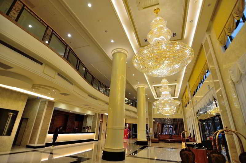 Royal Chiayi Hotel מראה חיצוני תמונה