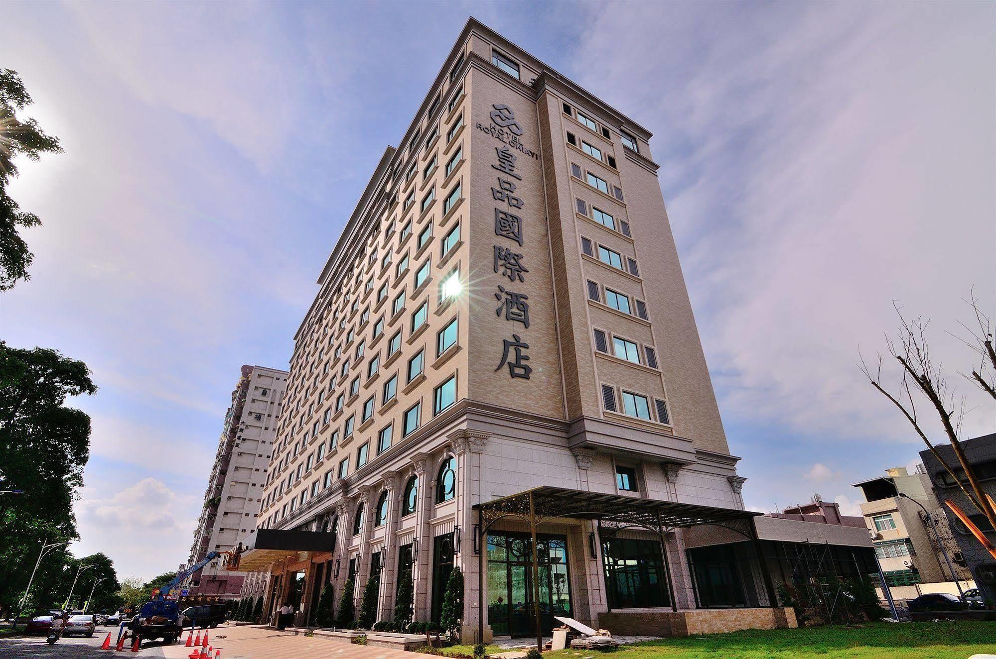 Royal Chiayi Hotel מראה חיצוני תמונה